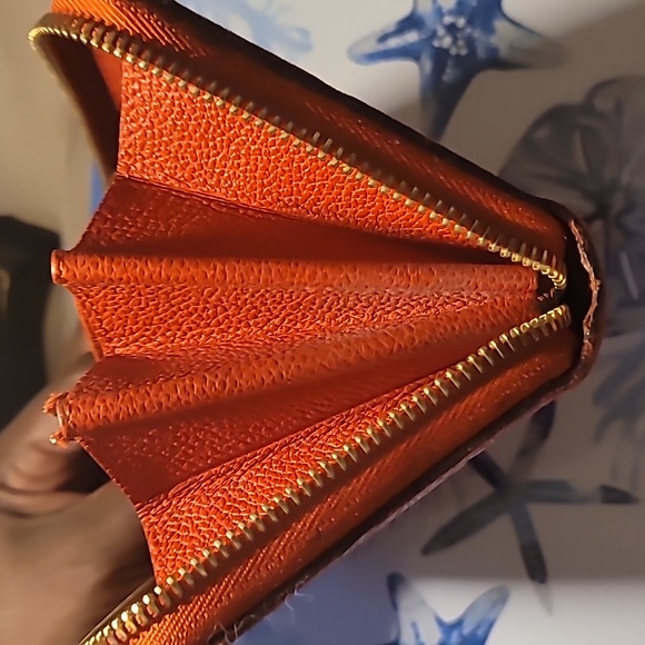 LOUIS VUITTON EMPRIENTE Zip around wallet./ box and dustbag included. - Picture 11 of 15